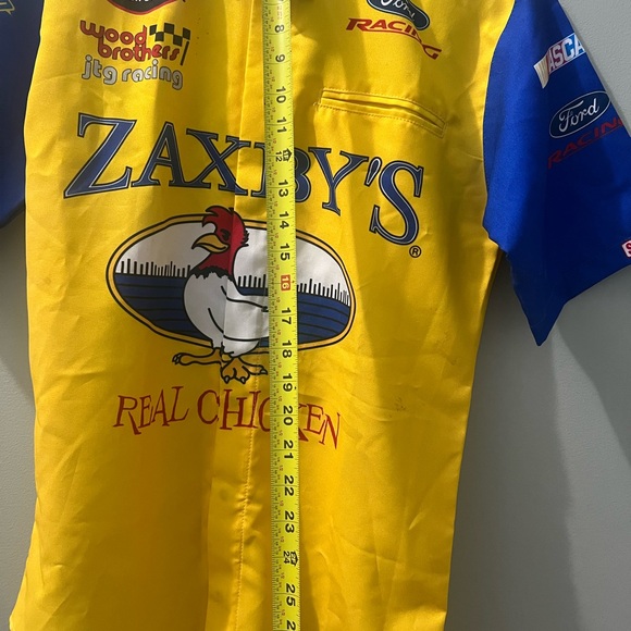 Zaxby’s Racing Pit Shirt - Picture 4 of 5